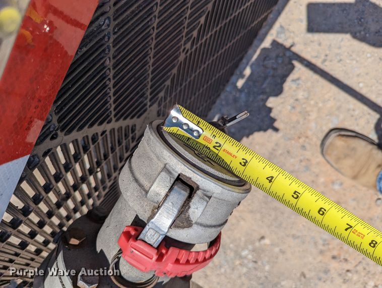 image for item MN9985 2020 Kenworth T680  semi truck