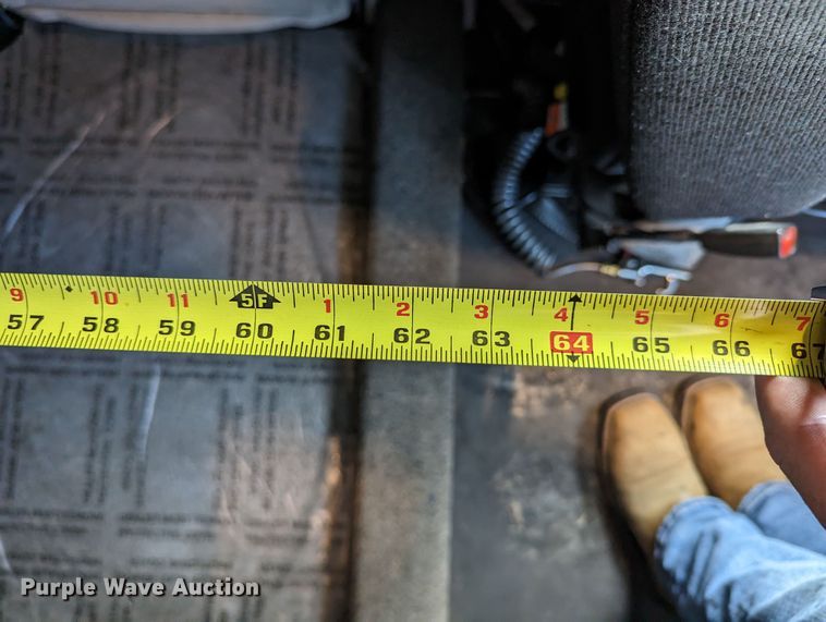 image for item MN9986 2019 Peterbilt 579  semi truck