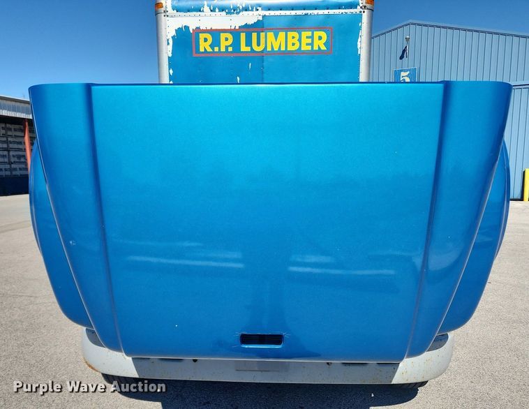 image for item MW9754 1997 International 4700  box truck