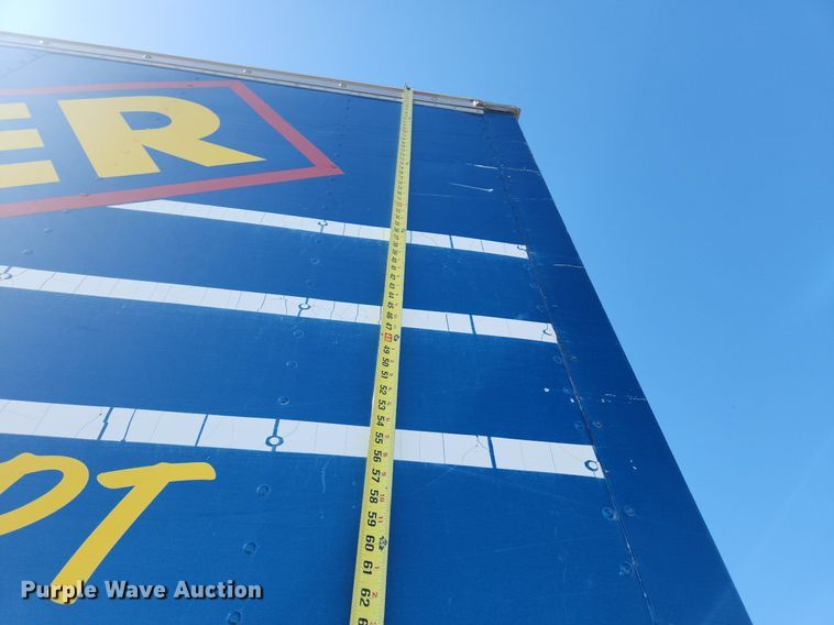 image for item MW9754 1997 International 4700  box truck