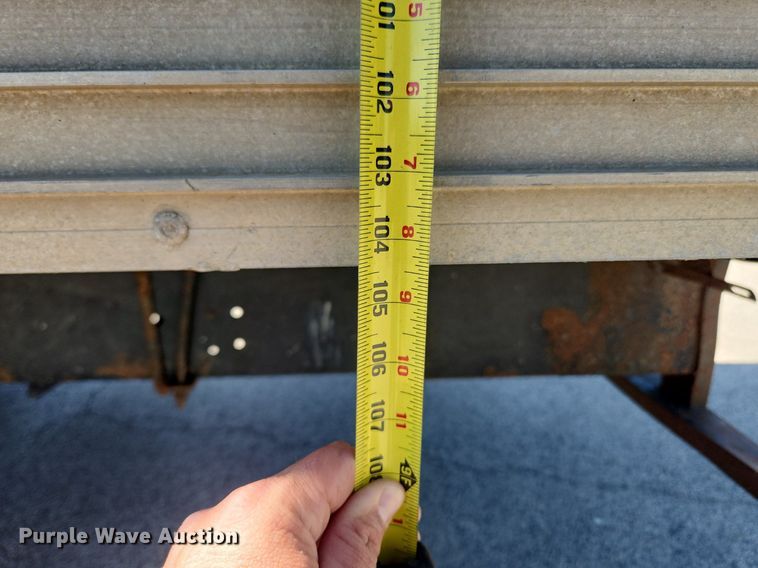 image for item MW9754 1997 International 4700  box truck