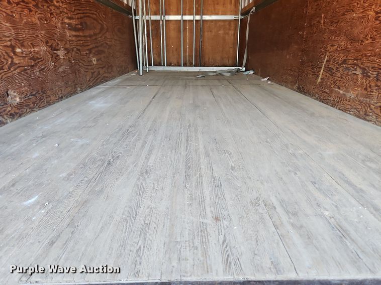 image for item MW9754 1997 International 4700  box truck