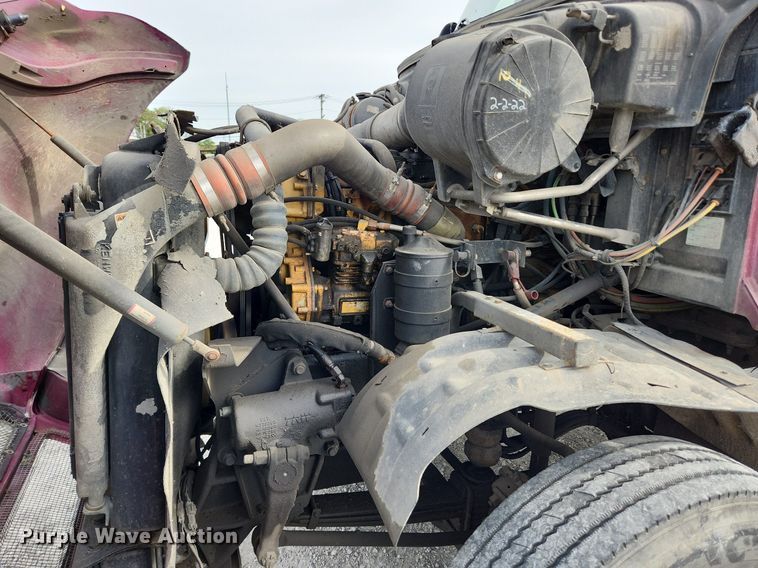 image for item MW9759 1997 Kenworth T2000  tank truck