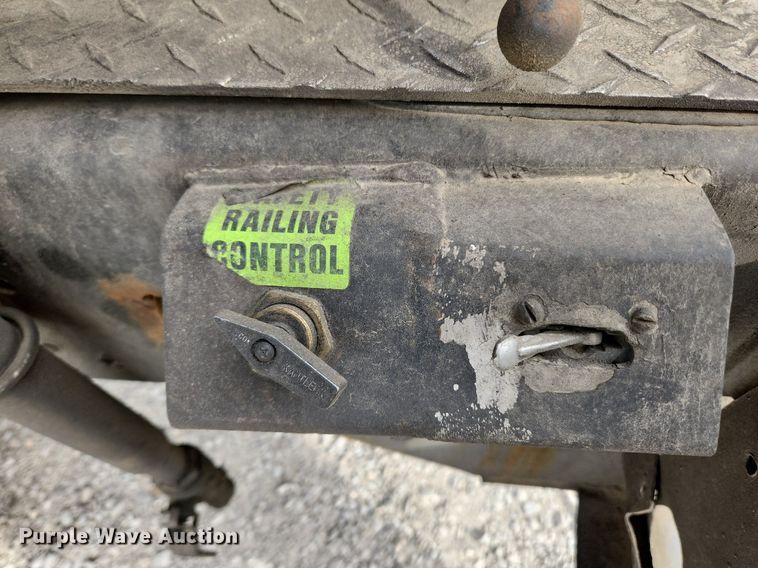 image for item MW9759 1997 Kenworth T2000  tank truck