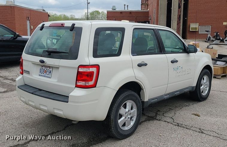 image for item DC6137 2009 Ford Escape  SUV