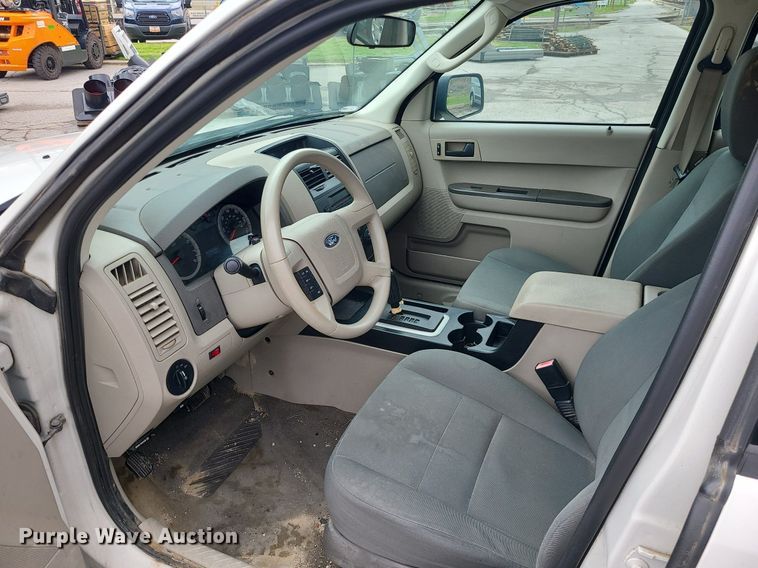 image for item DC6137 2009 Ford Escape  SUV