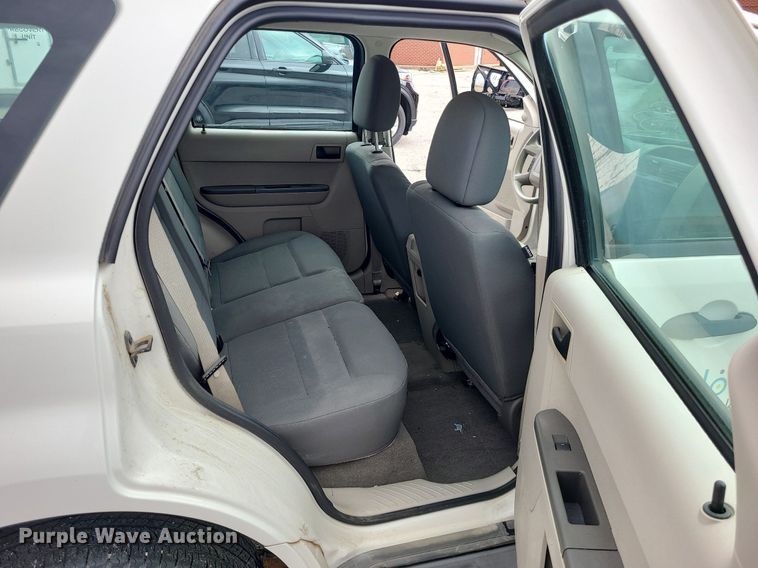 image for item DC6137 2009 Ford Escape  SUV