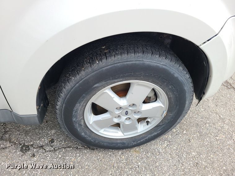 image for item DC6137 2009 Ford Escape  SUV