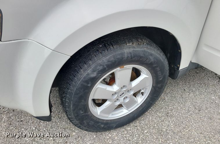 image for item DC6137 2009 Ford Escape  SUV