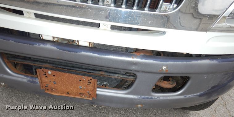 image for item DK1791 2005 International 4400  dump truck