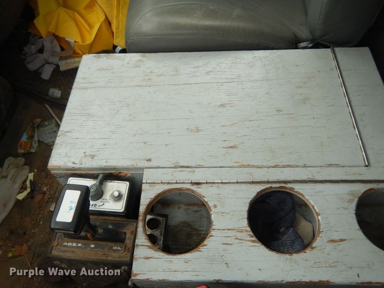 image for item DK1791 2005 International 4400  dump truck