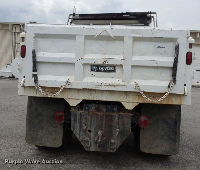 image for item DK1792 2005 International 4400  dump truck
