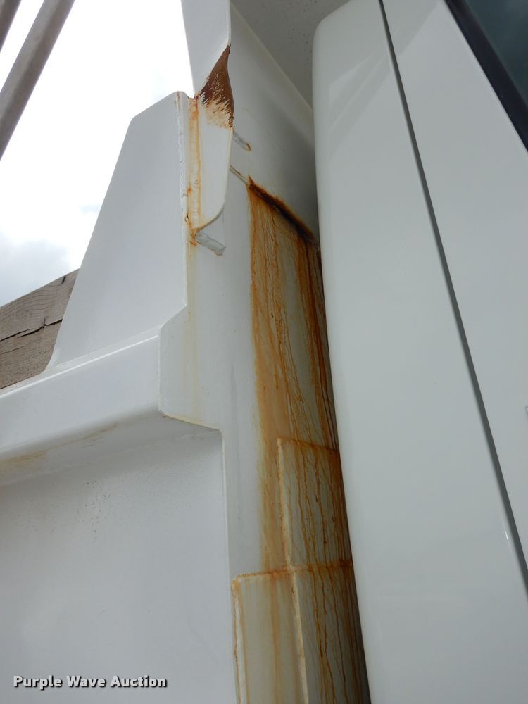 image for item DK1792 2005 International 4400  dump truck