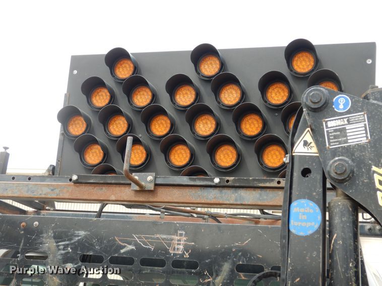 image for item DK1793 2012 Ford F450 Super Duty XL  SuperCab flatbed truck