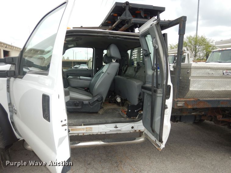 image for item DK1793 2012 Ford F450 Super Duty XL  SuperCab flatbed truck