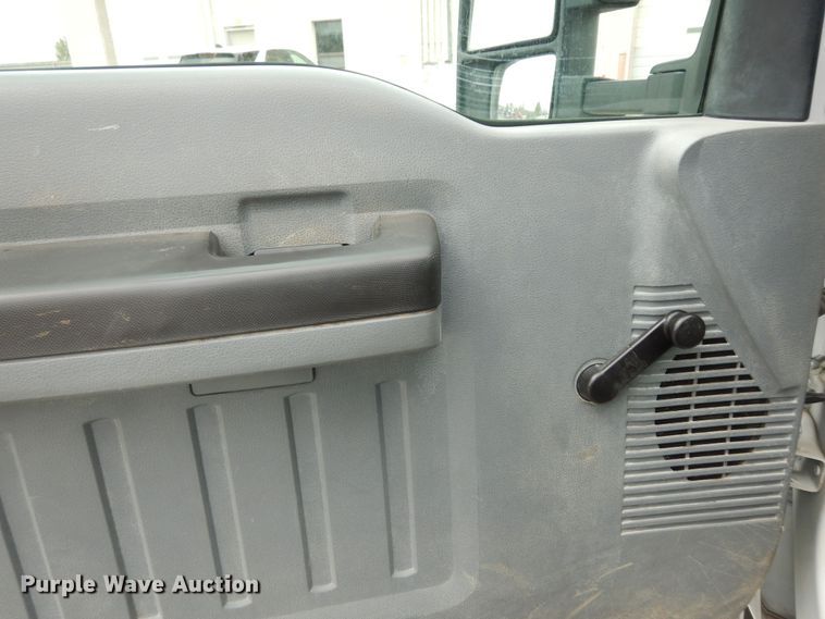 image for item DK1793 2012 Ford F450 Super Duty XL  SuperCab flatbed truck