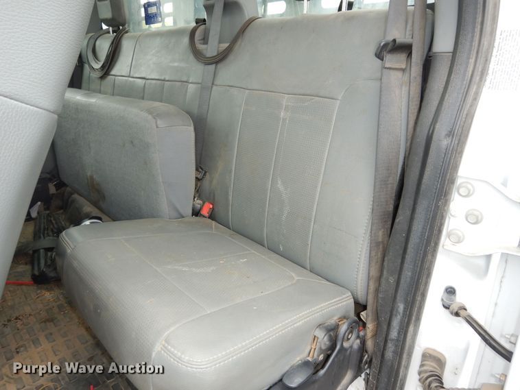 image for item DK1793 2012 Ford F450 Super Duty XL  SuperCab flatbed truck