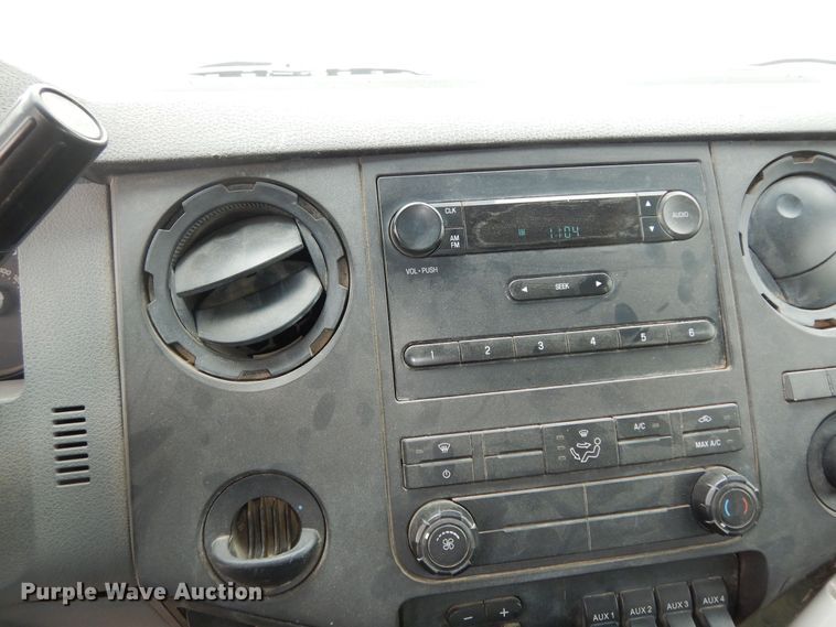 image for item DK1793 2012 Ford F450 Super Duty XL  SuperCab flatbed truck