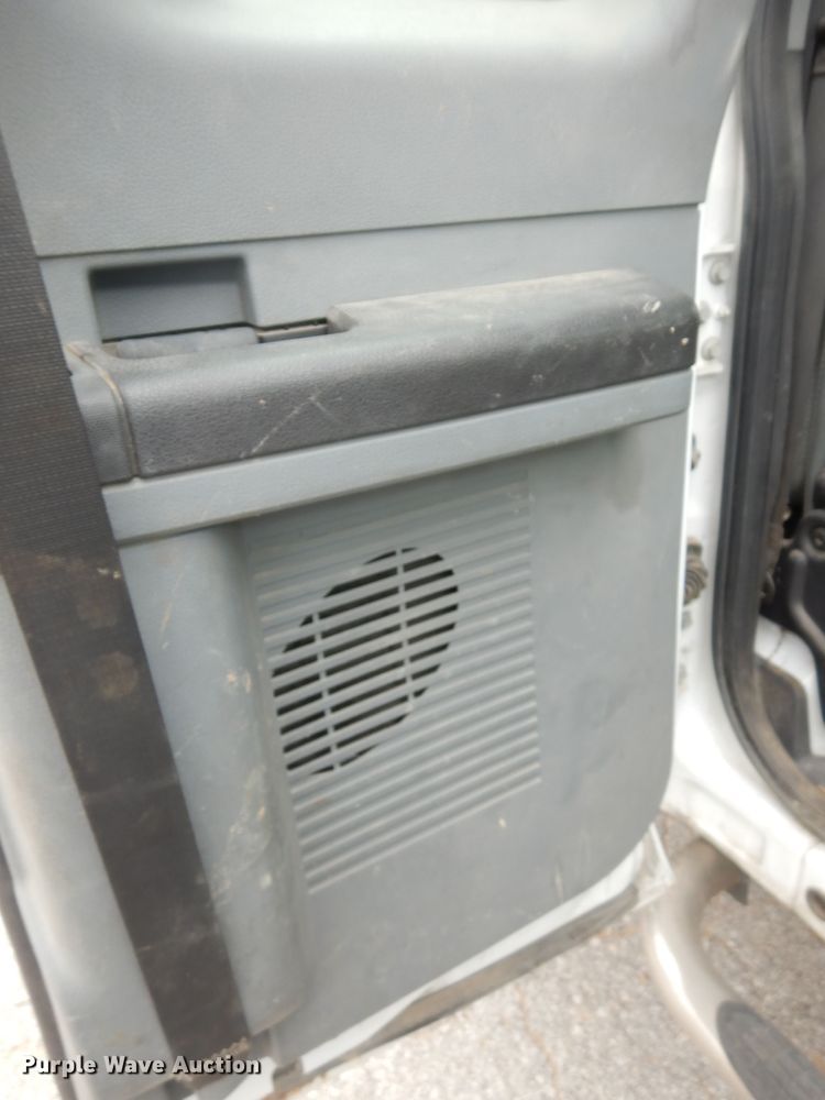 image for item DK1793 2012 Ford F450 Super Duty XL  SuperCab flatbed truck