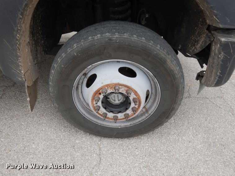 image for item DK1793 2012 Ford F450 Super Duty XL  SuperCab flatbed truck