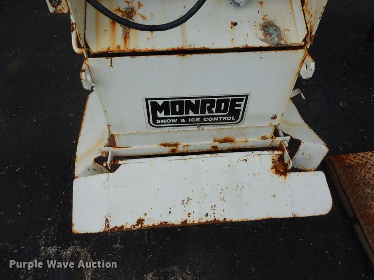 image for item DK1794 Monroe MV1208450  spreader