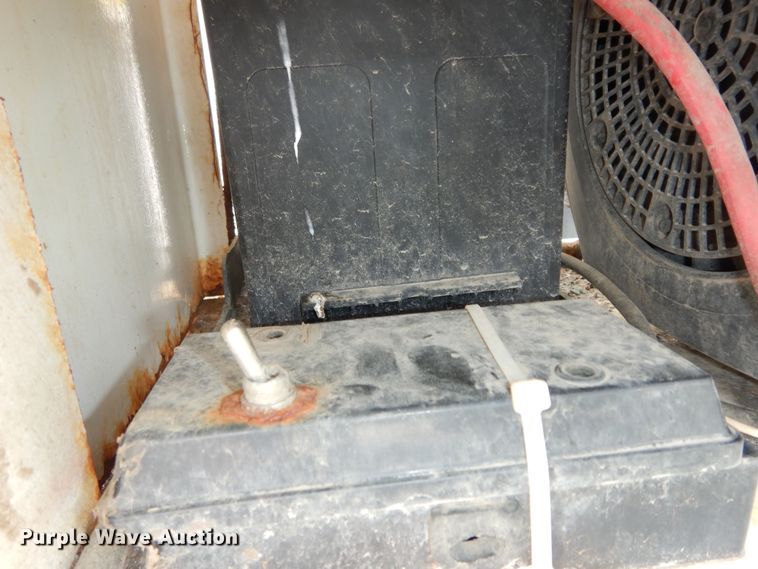 image for item DK1794 Monroe MV1208450  spreader