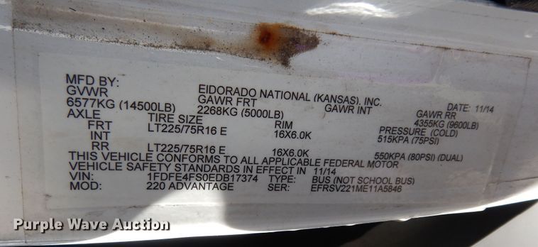 image for item DK1797 2015 Ford E450 Super Duty  shuttle bus