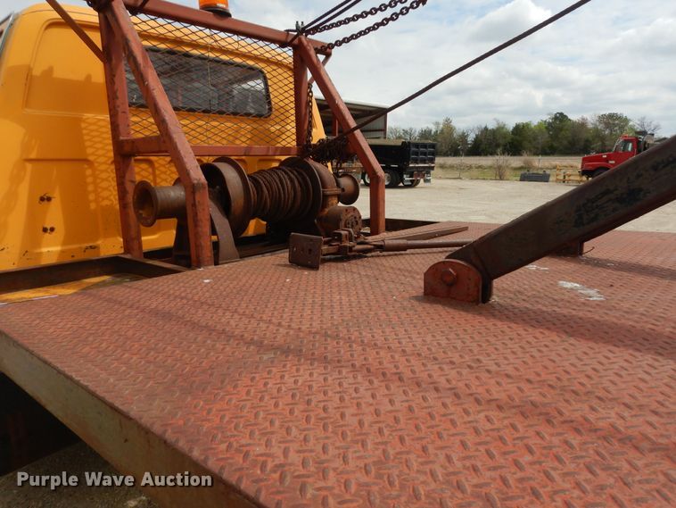 image for item DK1809 1988 Chevrolet C50 Custom Deluxe  winch truck