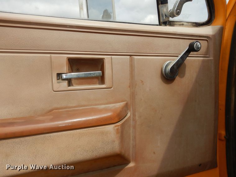 image for item DK1809 1988 Chevrolet C50 Custom Deluxe  winch truck