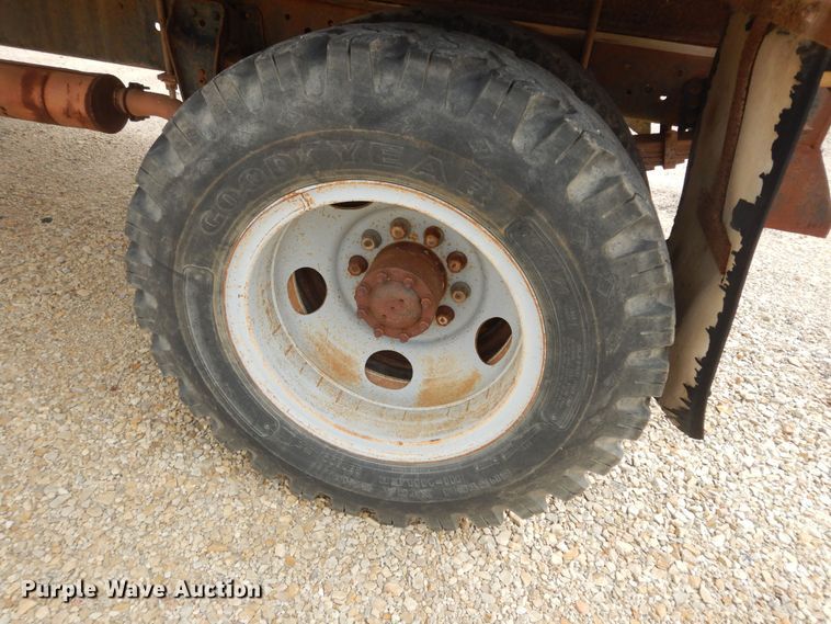 image for item DK1809 1988 Chevrolet C50 Custom Deluxe  winch truck