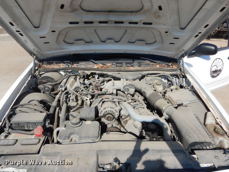 image for item DK1811 2010 Ford Crown Victoria Police Interceptor