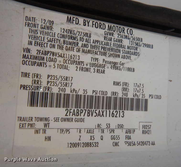 image for item DK1811 2010 Ford Crown Victoria Police Interceptor