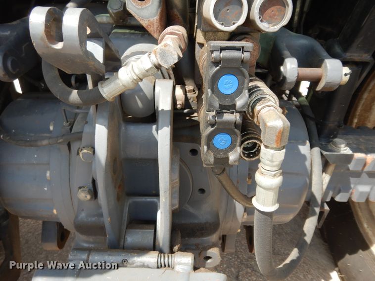 image for item DK1819 2001 New Holland TS110  MFWD tractor