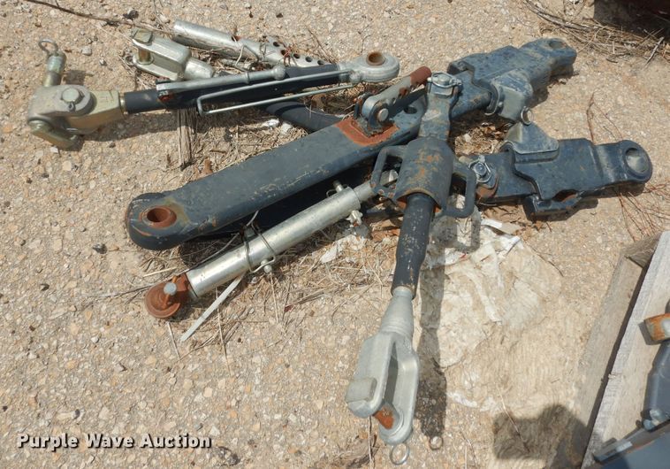 image for item DK1819 2001 New Holland TS110  MFWD tractor