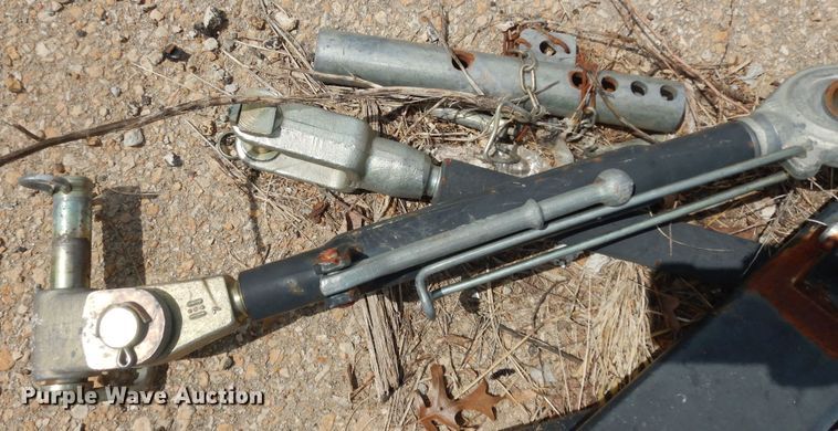 image for item DK1819 2001 New Holland TS110  MFWD tractor