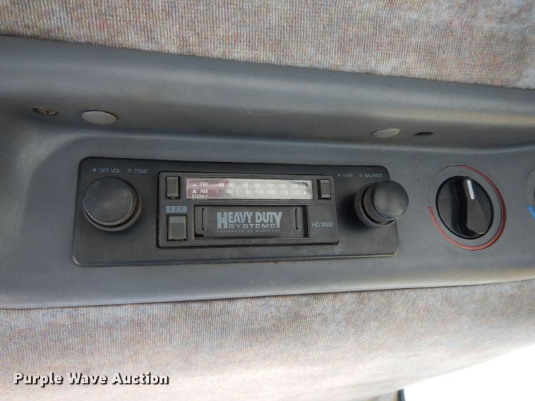 image for item DK1819 2001 New Holland TS110  MFWD tractor