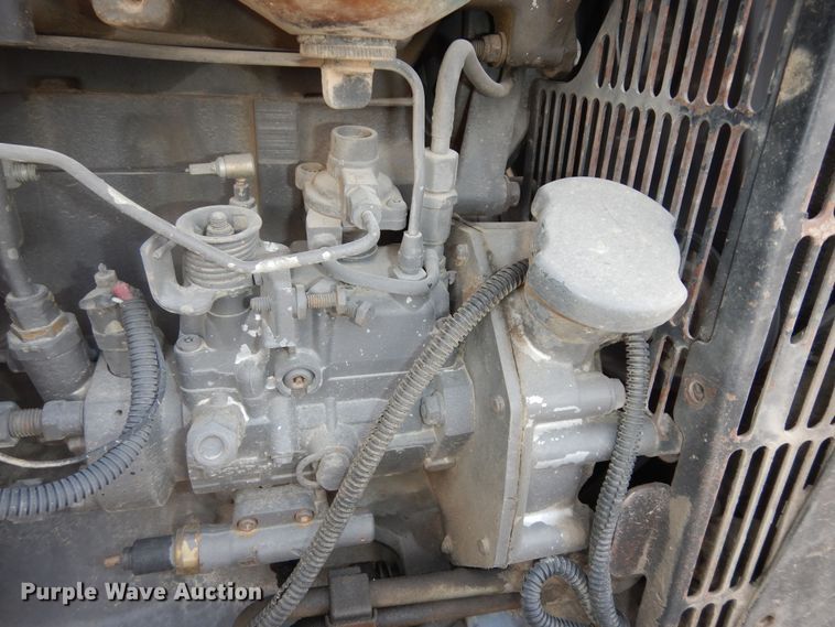 image for item DK1819 2001 New Holland TS110  MFWD tractor