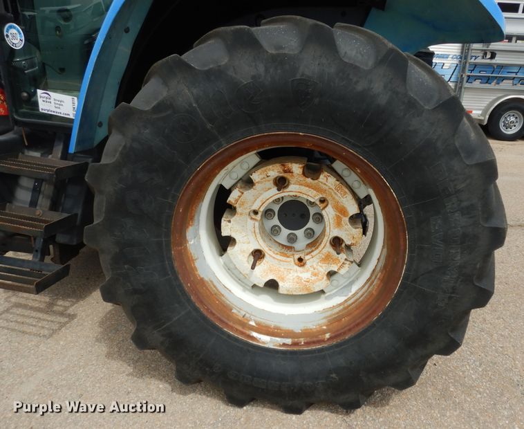 image for item DK1819 2001 New Holland TS110  MFWD tractor