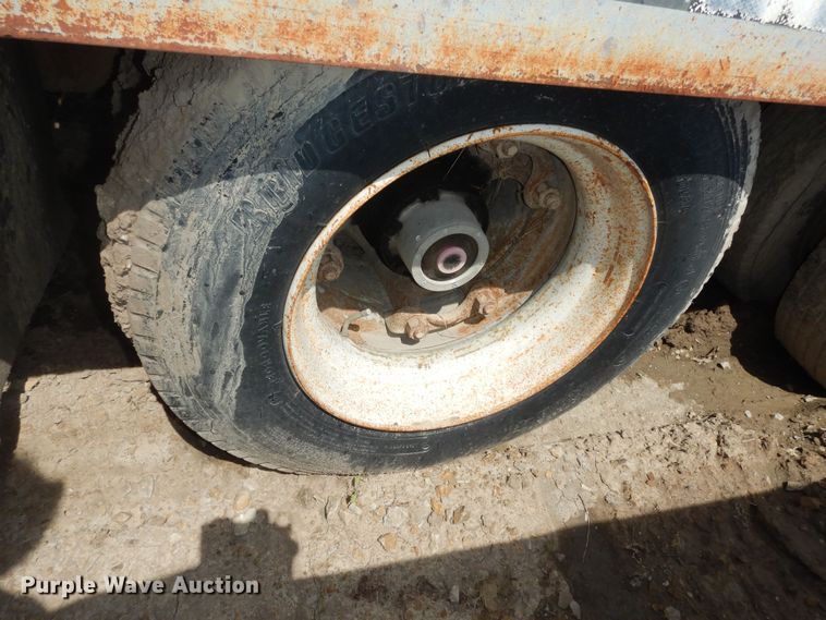 image for item DK1821 1996 Interstate 40DLA  equipment trailer