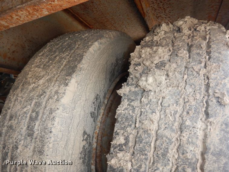 image for item DK1821 1996 Interstate 40DLA  equipment trailer