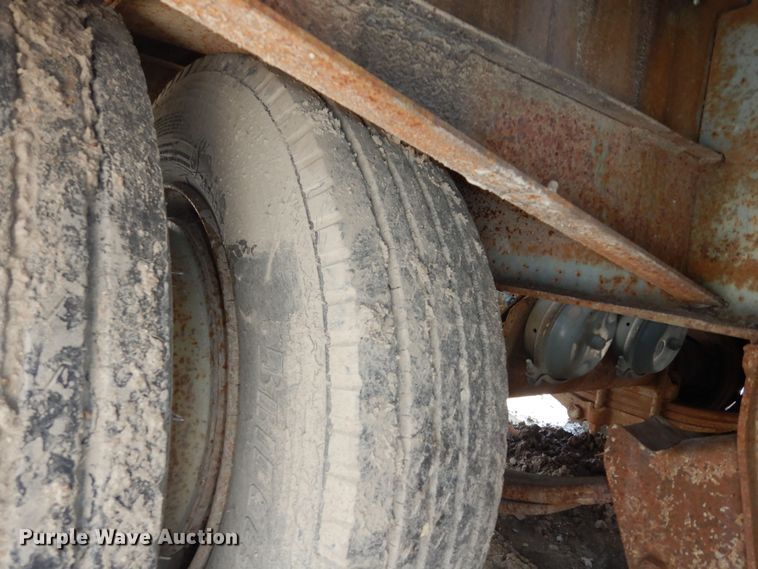 image for item DK1821 1996 Interstate 40DLA  equipment trailer