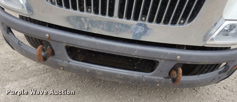 image for item DK1824 2008 International TranStar 8600  semi truck