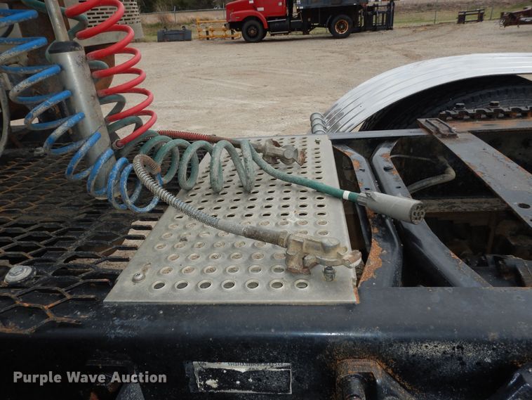 image for item DK1824 2008 International TranStar 8600  semi truck