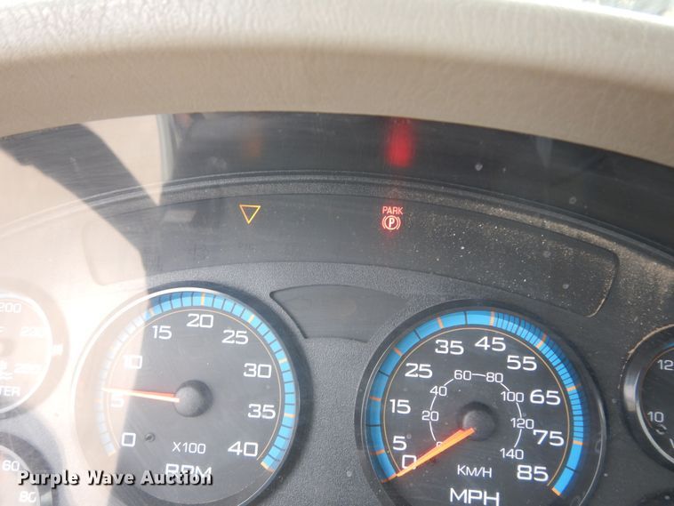 image for item DK1824 2008 International TranStar 8600  semi truck