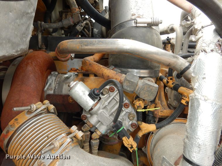 image for item DK1824 2008 International TranStar 8600  semi truck