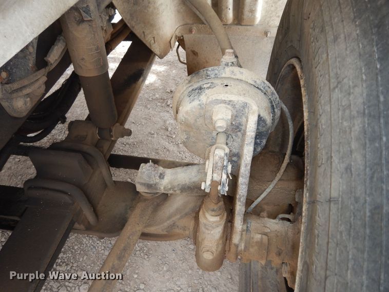 image for item DK1824 2008 International TranStar 8600  semi truck