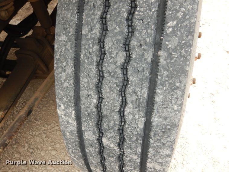 image for item DK1824 2008 International TranStar 8600  semi truck