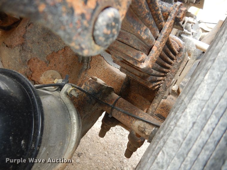 image for item DK1824 2008 International TranStar 8600  semi truck