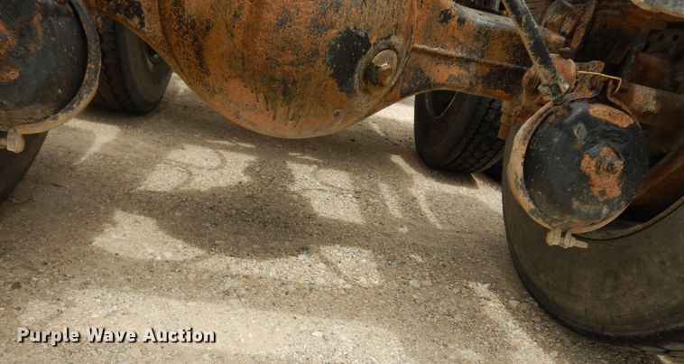 image for item DK1824 2008 International TranStar 8600  semi truck