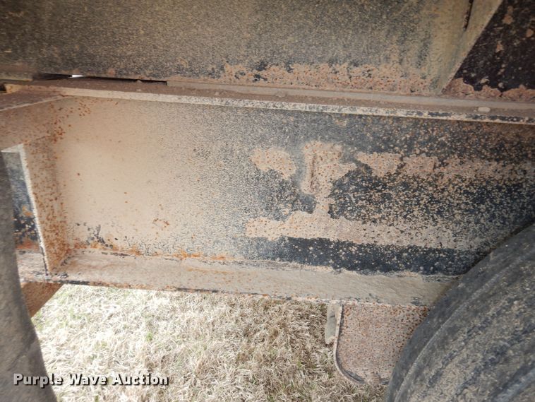 image for item DK1828 2009 Neville FL13  end dump pup trailer